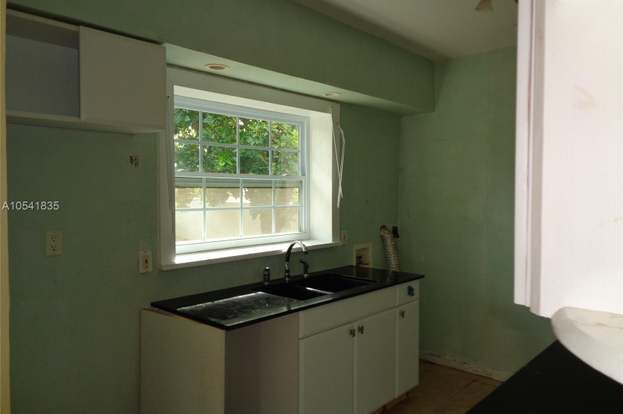 Photo - 440 NW 140th St