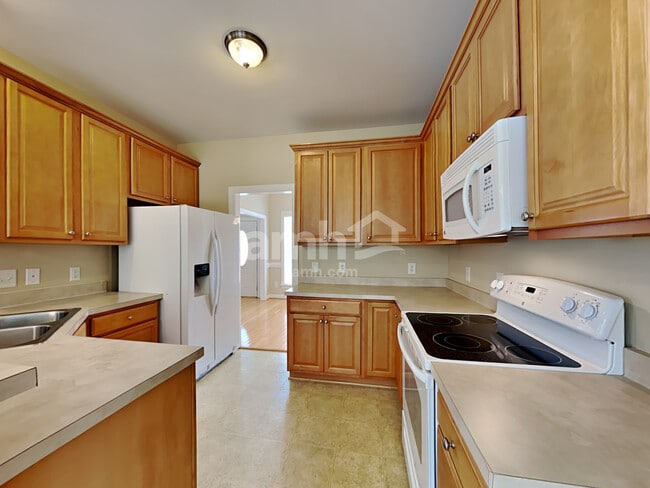 Photo - 56 Locket Dr