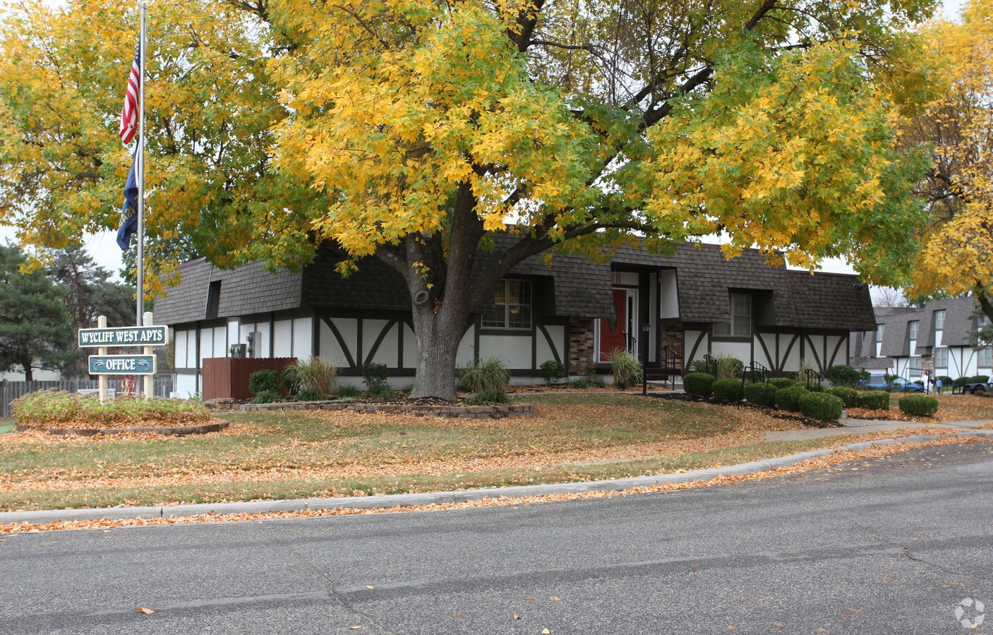 Photo - Wycliff West Apartments
