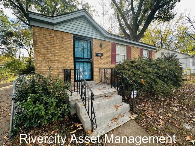 Building Photo - This home won't last long IN 38128!!!! Sec...