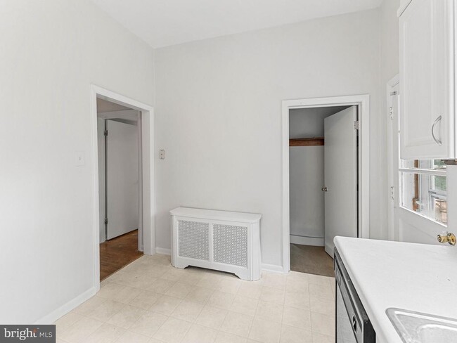 Photo - 13 Haddon Ave