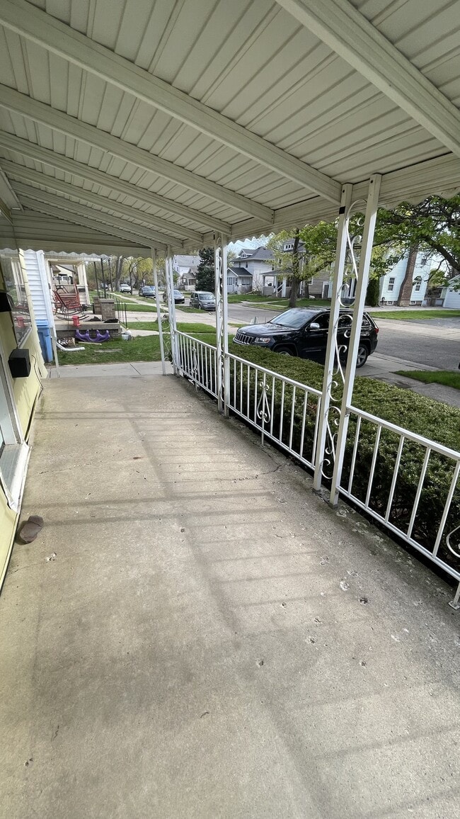 Photo - 2528 Forest Ave