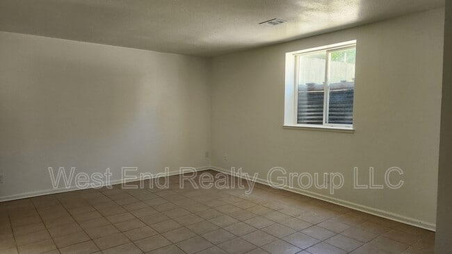 Photo - 1023-1029 N Washington Ave