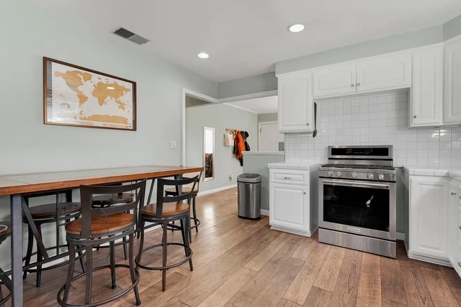 Photo - 227 Valle Vista Ave Casa