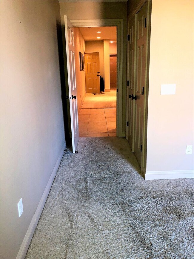 Photo - 822 Main St Unit 822 Main - Apt C
