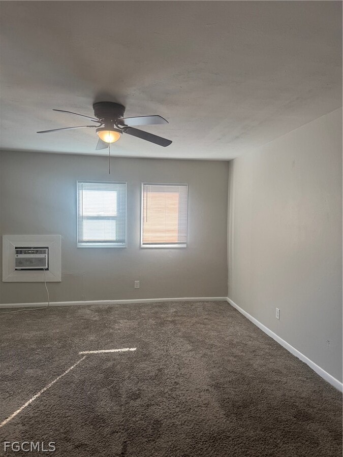 Photo - 2304 Grand Ave