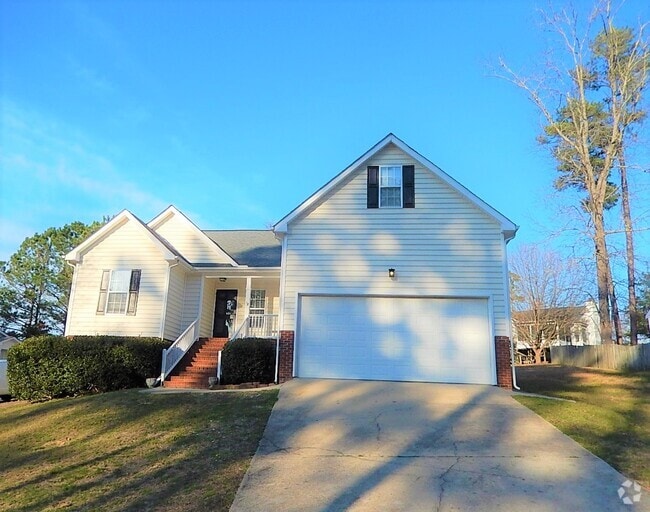 Building Photo - 1215 Delham Rd Rental