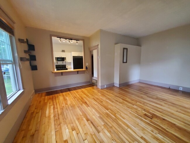 Photo - 101 Gamage Ave Apartments Unit 101