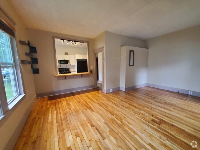 Building Photo - 101 Gamage Ave Unit 101 Rental