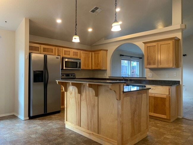 Photo - 1443 SW Sturgeon Ct