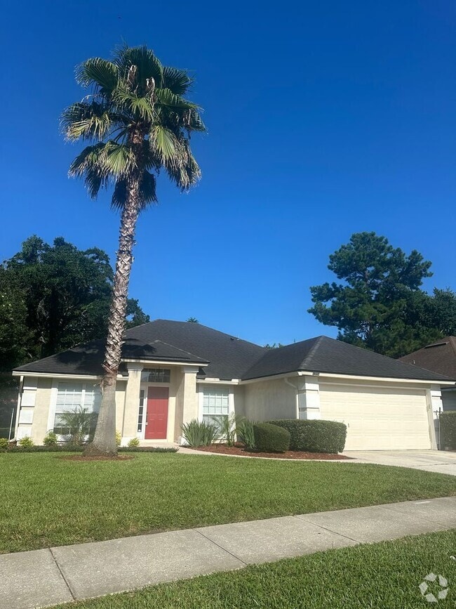 Building Photo - Hot Summer, Cool Pools and Golf Rental