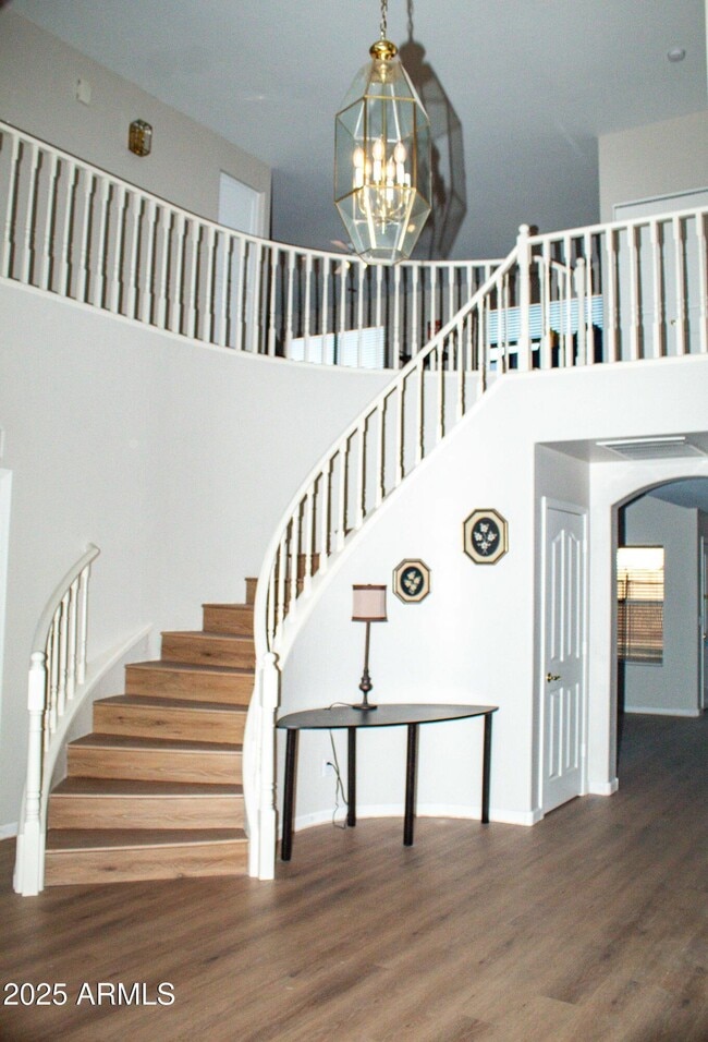 Photo - 506 W Meseto Ave