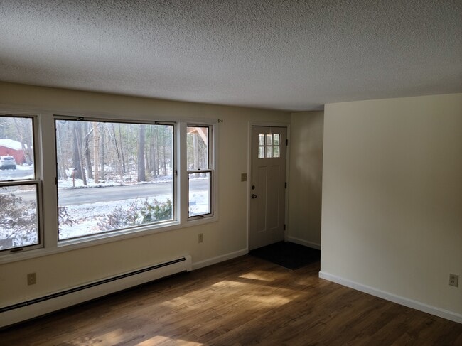 Photo - 80 Desert Rd