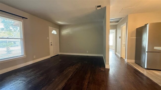 Photo - 4412 S 2nd St