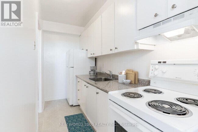 Photo - 485 Eglinton Ave E Unité 1003