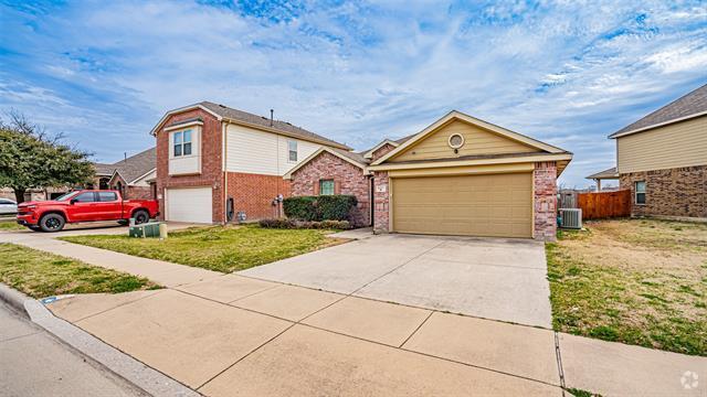 Building Photo - 621 Saddleway Dr Rental