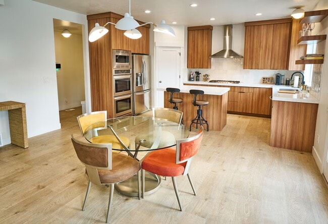 Photo - 7252 S 1035 E Casa