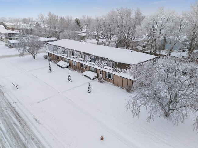 Building Photo - 1017 9th St