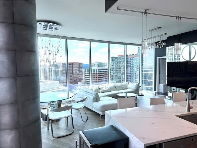 Photo - 1080 Peachtree St NE Unit 2110
