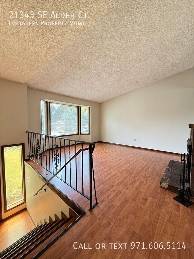 Photo - 21343 SE Alder Ct