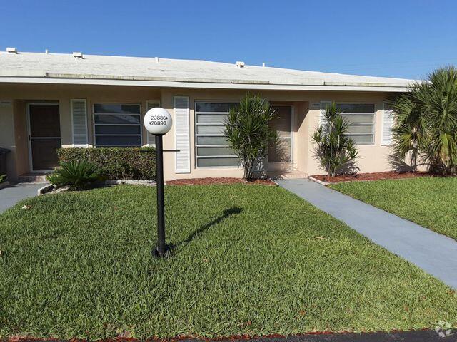 Building Photo - 20886 Vinesta Cir Unit 313 Rental