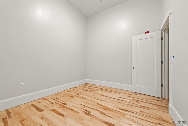 Photo - 130 Pearl St