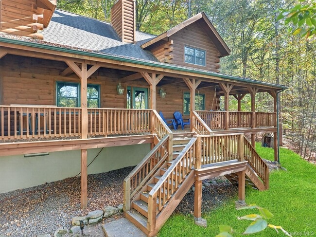 Photo - 165 Cascade Rd