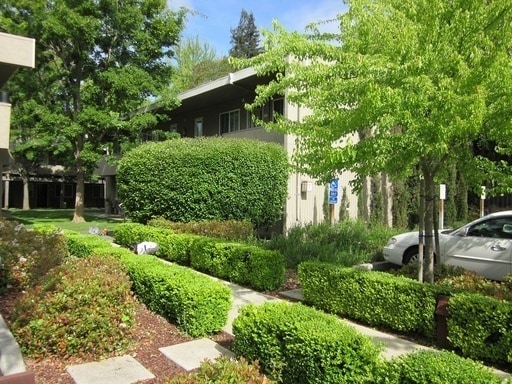 Building Photo - Warren Street, 1151-1181* Rental
