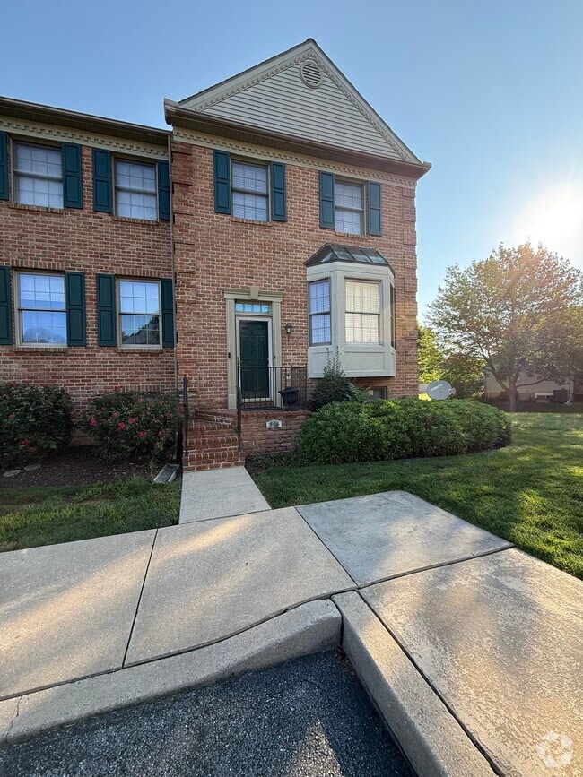 Building Photo - 157 Cobblestone Ln Unit 157 Rental
