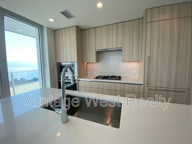 Photo - 1626 Water St