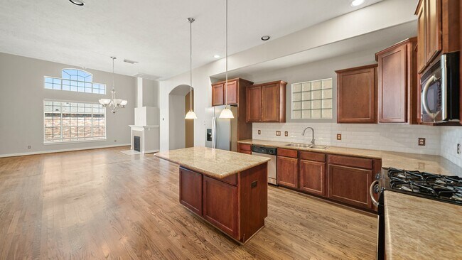 Photo - 5637 Oasis Palm Ln