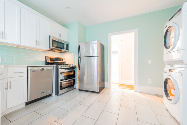 Photo - 11 Atkins St Condo