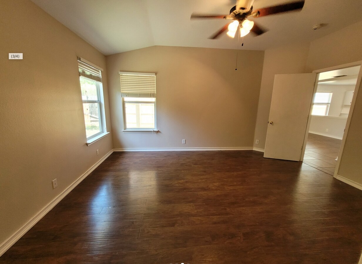 Photo - 10503 Artesia Wls