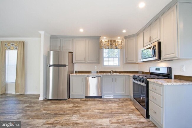 Photo - 162 Carnation Dr