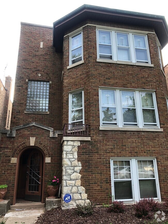 Building Photo - 1918 Kenilworth Ave Unit G Rental