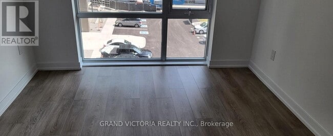 Photo - 450 Dundas St E Unit 424