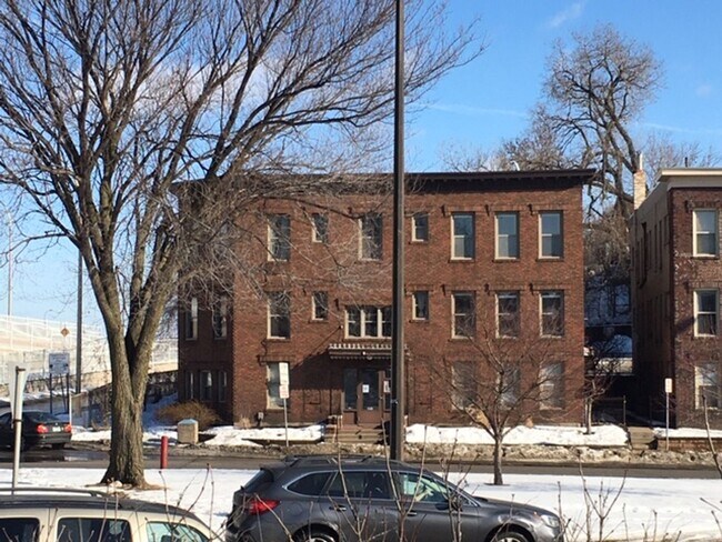Photo - 1901 Lyndale Ave S Unit 1