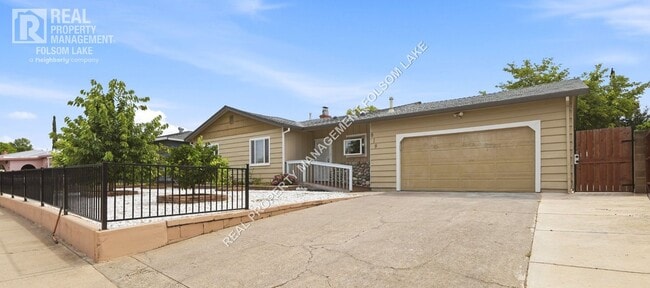 619 Wales Dr