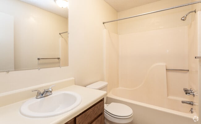 1BR, 1BA - 500SF- Bathroom - Pine Knoll Apartments