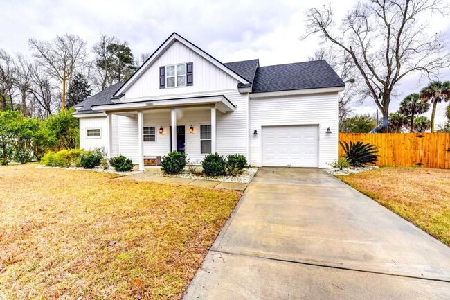 3 bed, 2.5 bath located in Isle of Hope ar... - 3 bed, 2.5 bath located in Isle of Hope ar... Casa