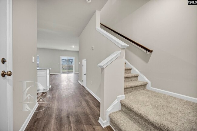 Photo - 734 Gatestone Ln