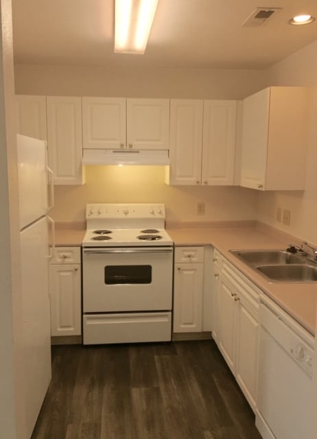 Photo - 33 Hamiltons Harbor Dr