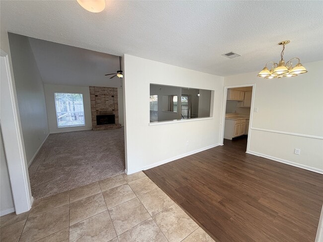 Photo - 1367 Gentle Bend Dr