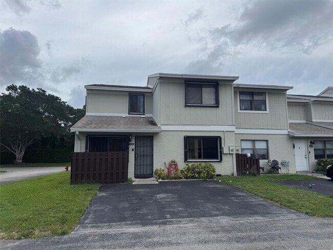 Building Photo - 16360 Water Way Rental