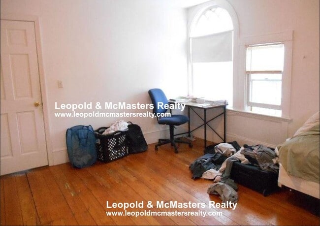 Photo - 19 Braemore Rd Unit 19 Braemore road 3