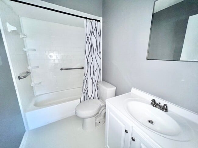 Photo - Orlando - 2 Bedroom, 2 Bathroom - $1,945.00