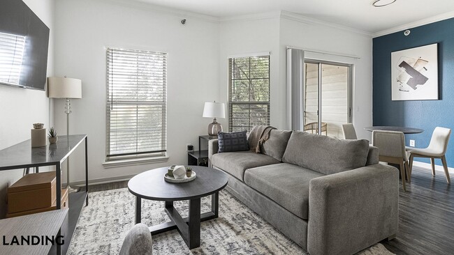 Building Photo - 19275 Stone Oak Pkwy