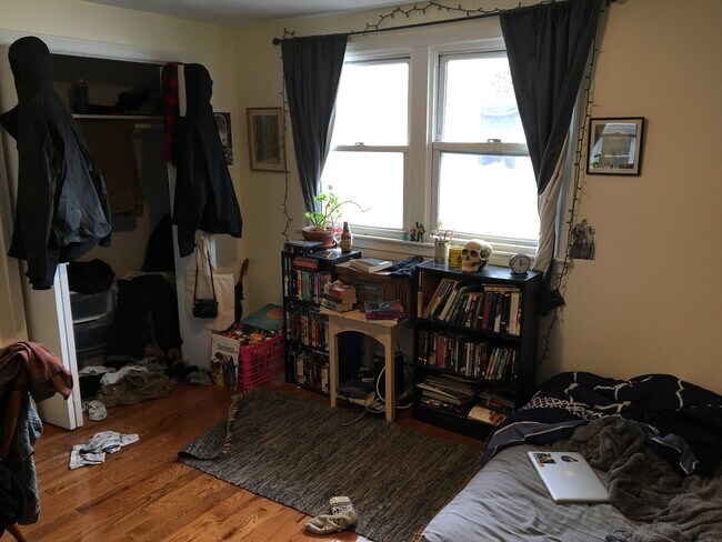 Photo - 76 Dunboy St