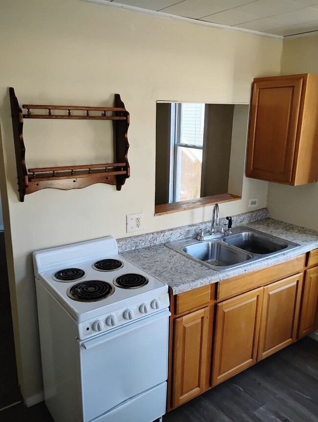 Photo - 1423 5th Ave S Unit Khaliki Apartments