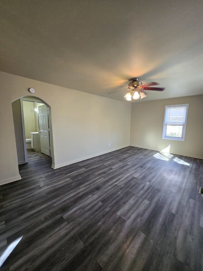 Charming 3 Bedroom in Rossville